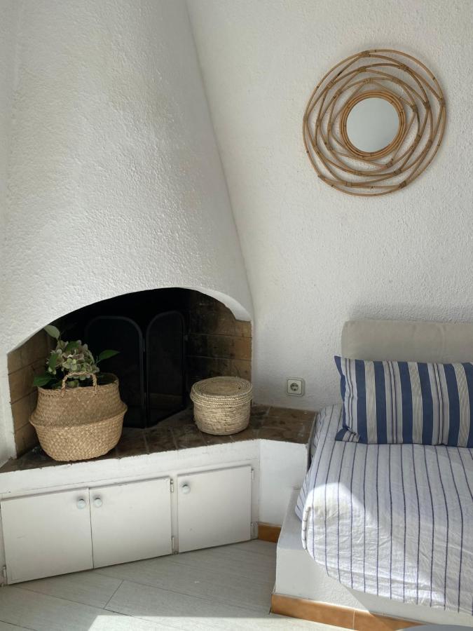 Studio Cala Bona Cadaques Bagian luar foto