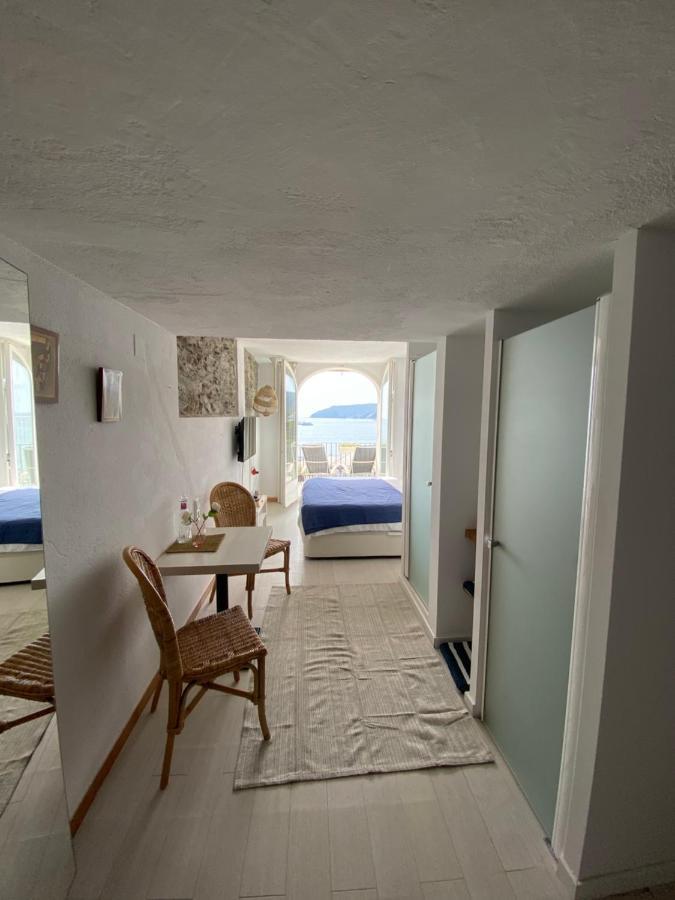 Studio Cala Bona Cadaques Bagian luar foto