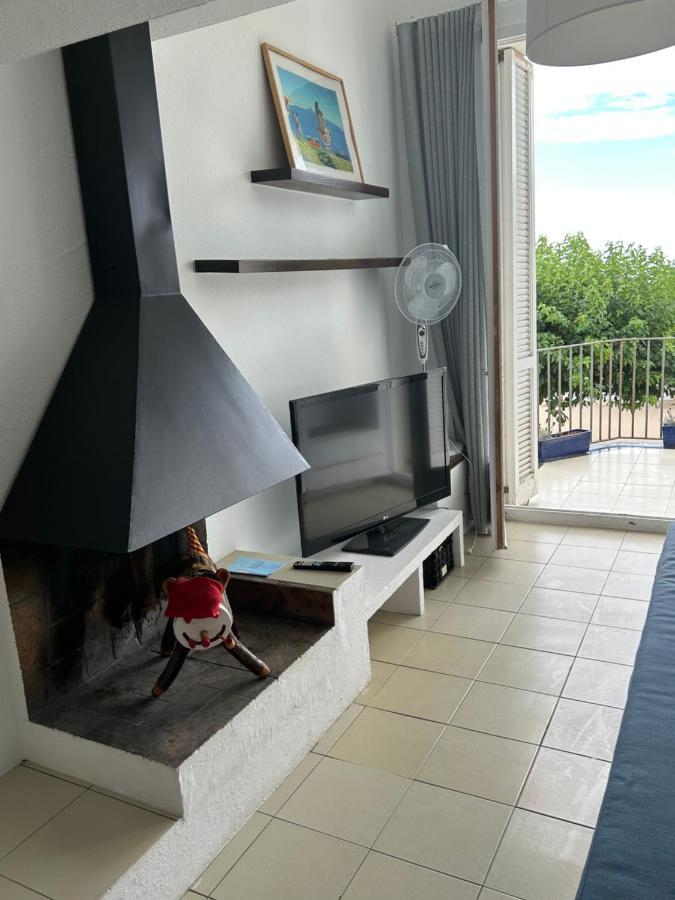Studio Cala Bona Cadaques Bagian luar foto